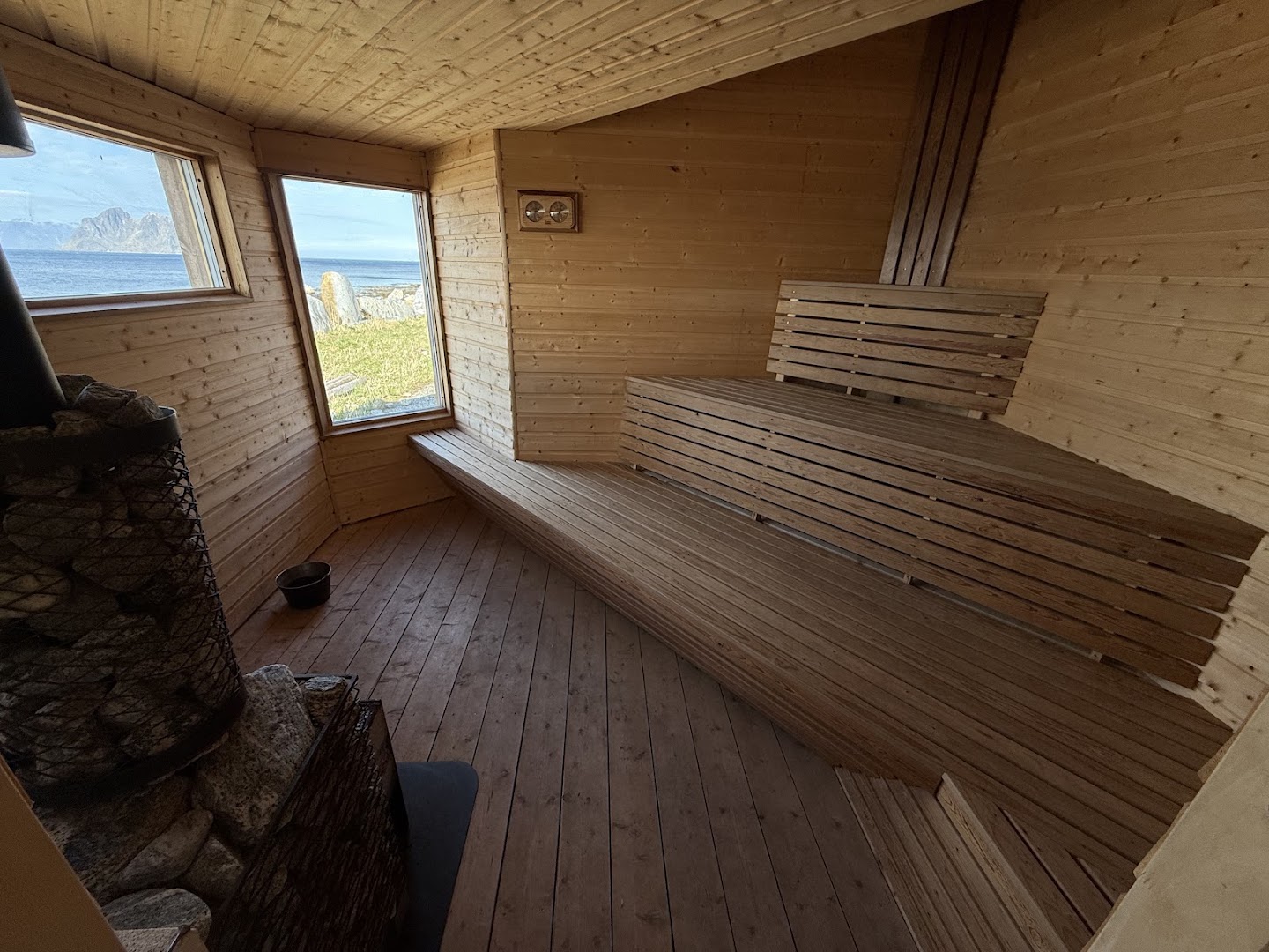 Værøy Lufthavn Sauna · Bilder 1